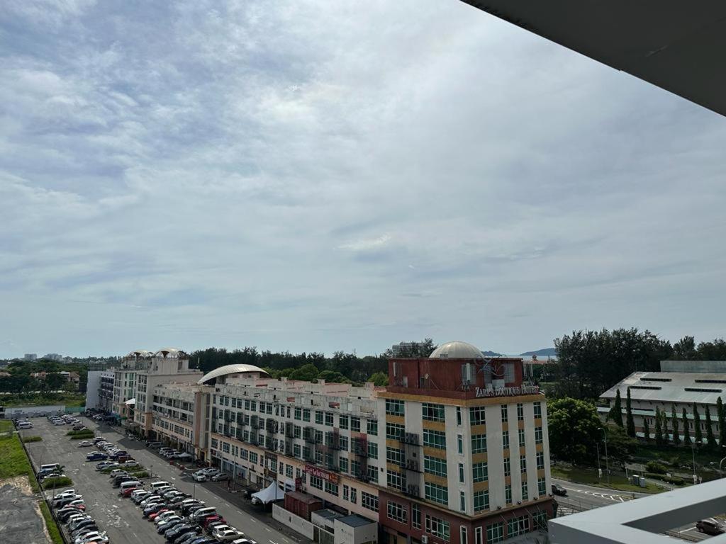 Sa Sutera Avenue Homestay Opposite Imago Kk Kota Kinabalu Buitenkant foto