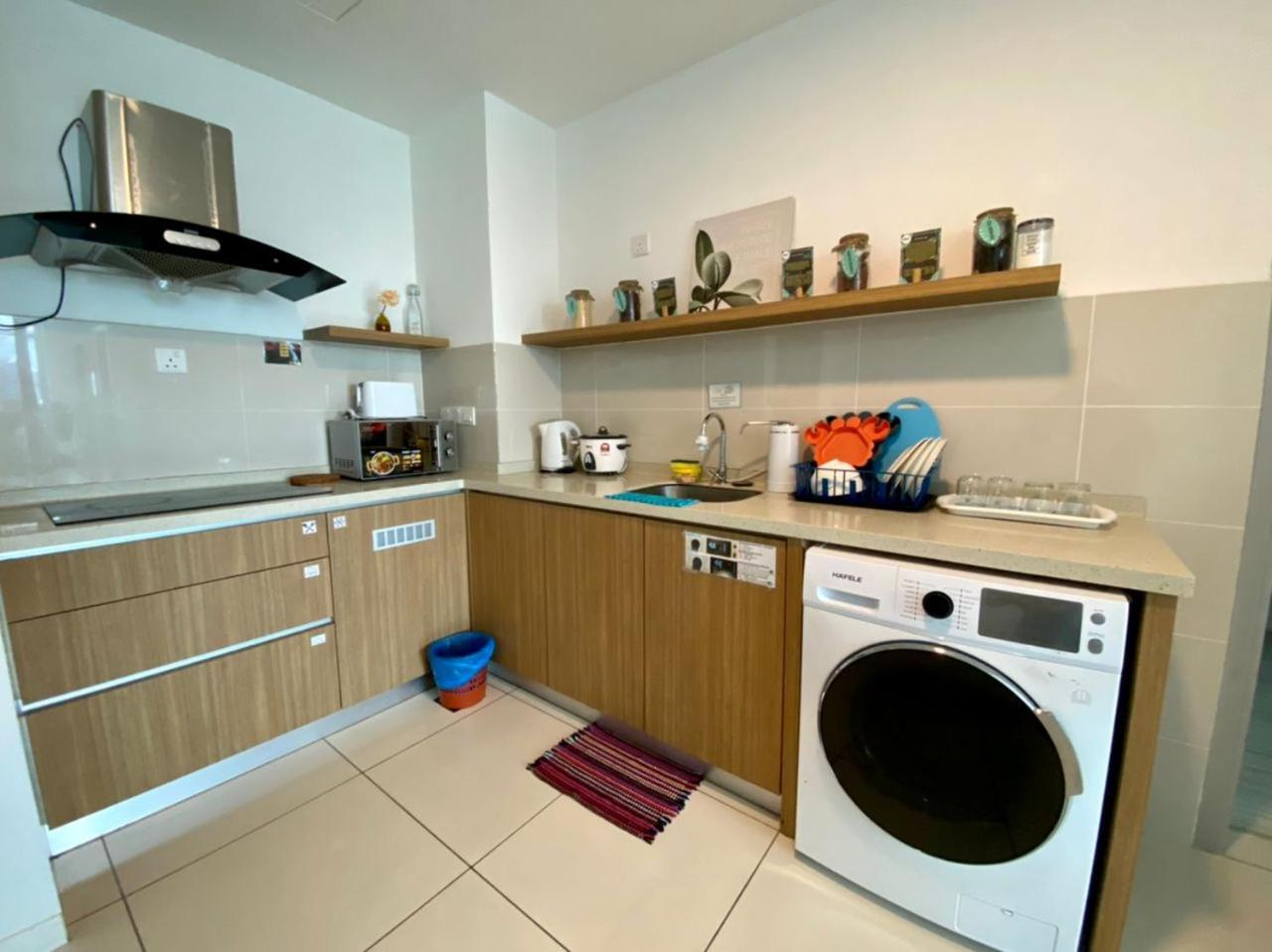 Sa Sutera Avenue Homestay Opposite Imago Kk Kota Kinabalu Buitenkant foto
